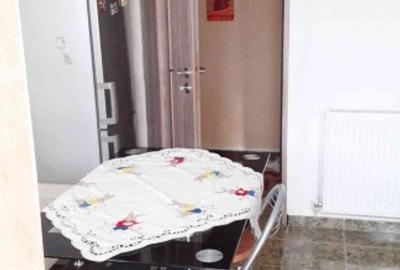 Apartament central la 2 minute de spital și liceu zona Decebal confort 1 - 3