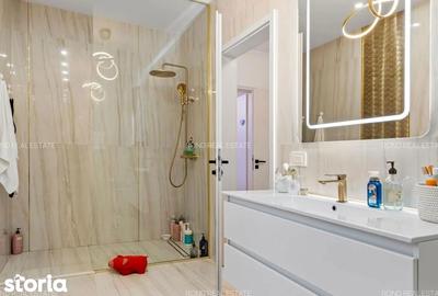 Casă cu 5 camere cu Teren 700 Mp în Corbeanca