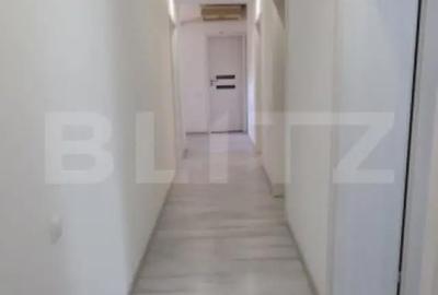 Casă cu 7 camere cu Teren 3833 Mp în Băicoi - 13