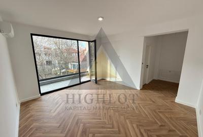 Duplex cu 5 camere cu Canalizare în Iancu Nicolae - 16