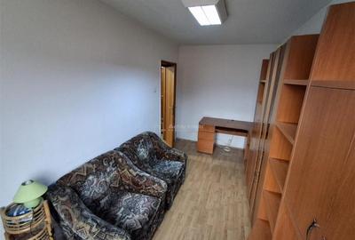 Resita, chirie, 3 cam. - CENTRAL - 3