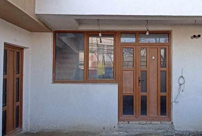 Casă cu 4 camere cu Teren 106 Mp în Central - 4