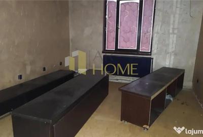 Spațiu comercial, de 503 mp, în Central - 2