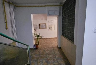 Vanzare 4 camere - mobilat/utilat Mega Mall - 10