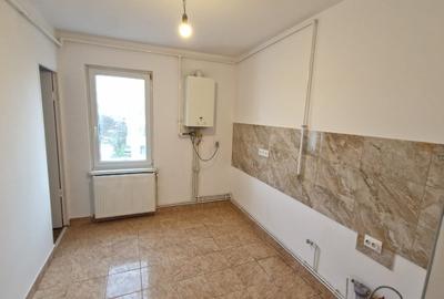 Apartament cu 2 camere decomandat în Central - 4