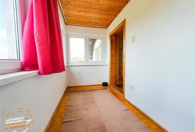 Casă individuală cu 6 camere cu Canalizare în Exterior Sud - 27