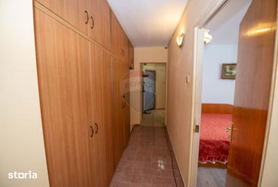 Apartament cu 3 camere decomandat, mobilat în Titan - 12