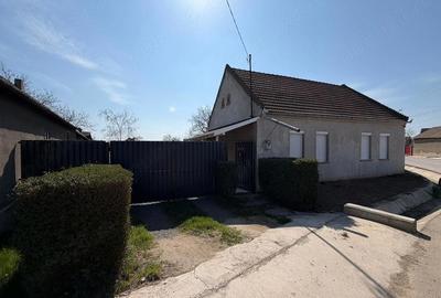 Casă cu Teren 1304 Mp în Arpășel - 11