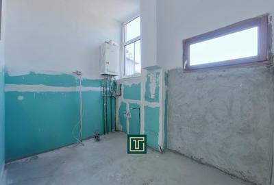 Apartament cu potential cu 2 camere la curte comuna in Centru - 8