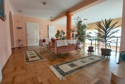 Casa 7 camere de vanzare in Gheorghe Doja Oradea, Oradea - 2
