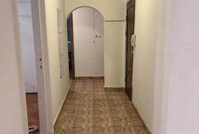 Inchiriez ap. 2 camere decomandat langa Arcul de Triumf - 9