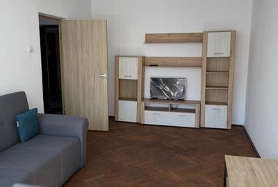 Apartament cu 3 camere decomandat în Colentina - 3