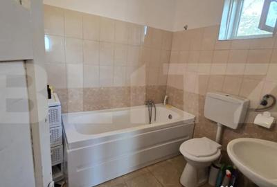 Casă cu 1 camere cu Teren 2415 Mp în Periferie - 2