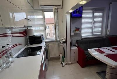 RECO, Apartament 3 camere, Zona Nufarul Oradea - 12