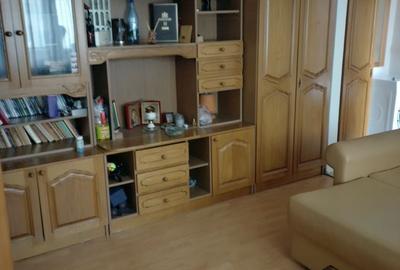 Apartament cu 2 camere semidecomandat în Fălticeni