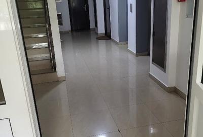 Vand apartament cu doua camere la Greenhills - 9