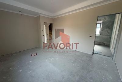 Duplex cu 7 camere cu Canalizare în Bucovina - 12