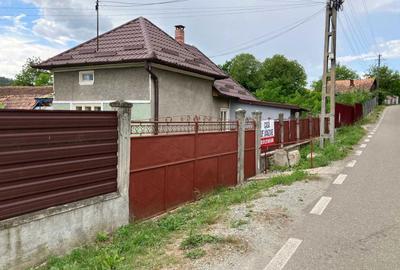 Casă cu 2 camere în Mociu - 4
