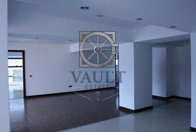 Spatiu Birou Unirii | Pretabil Birou IT | Cabinet avocatura, intretinere inclusa