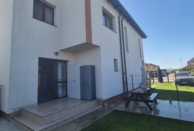 Duplex cu 4 camere cu Canalizare în Sânpetru - 9