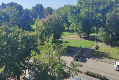 Apartament cu 2 camere decomandat în Sud