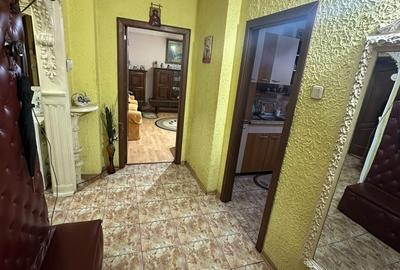 Vitan Mall,Nerva Traian metrou Timpuri Noi DECOMANDAT 2 BAI Mobilat Utilat - 16