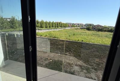 Apartament cu 3 camere decomandat în Titu - 2