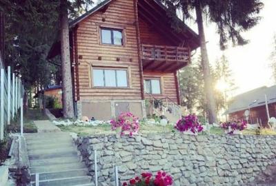 Casă cu 5 camere cu Teren 2300 Mp în Central - 3