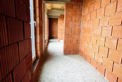 Casă individuală cu 4 camere cu Canalizare în Paleu - 9