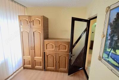 Apartament cu 4 camere decomandat, mobilat în Central - 12