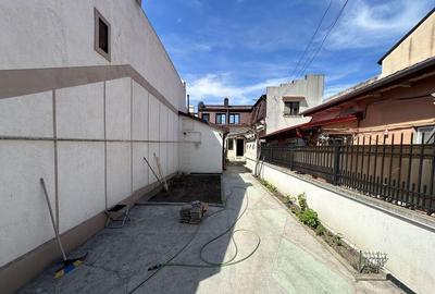 Casa caramida P+1, 5 camere, Delfinariu. - 3