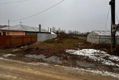 Teren de 1208 mp, în Vulturu