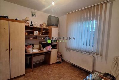 Apartament cu 2 camere semidecomandat în Florilor - 2