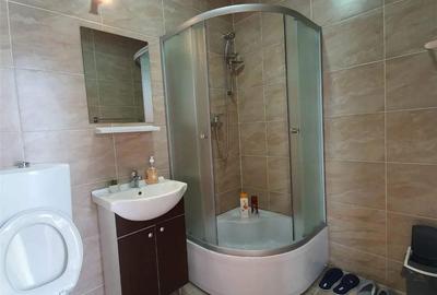 Spațiu comercial, de 200 mp, în Central - 1
