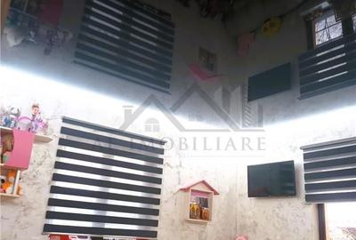 Casă cu 4 camere cu Teren 750 Mp în Breazu - 2