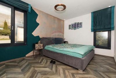 Casă cu Teren 1700 Mp în Mediaș - 6