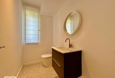 Casă cu 8 camere cu Teren 400 Mp în Corbeanca - 2