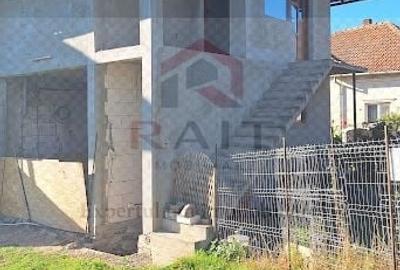 Casă individuală cu 4 camere cu Canalizare în Corbeni - 32