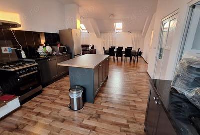 Apartament deosebit , 121 mp, luminos si spatios in zona foarte linistita - 6