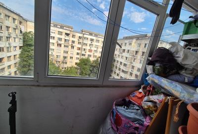 Apartament cu 2 camere decomandat în Titan - 7