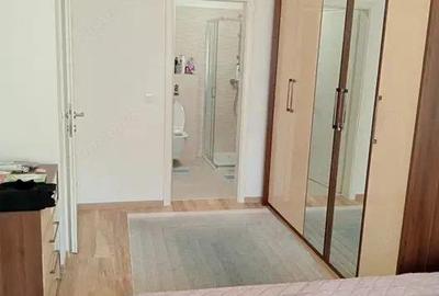 Apartament 3 camere, decomandate, zona Tractorul. - 3