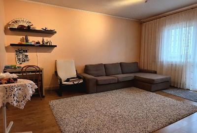 Apartament cu 3 camere decomandat în Cantacuzino - 2