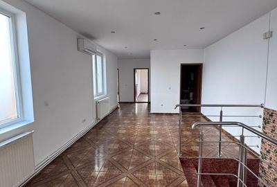 Casă cu 4 camere cu Teren 400 Mp în Central - 5