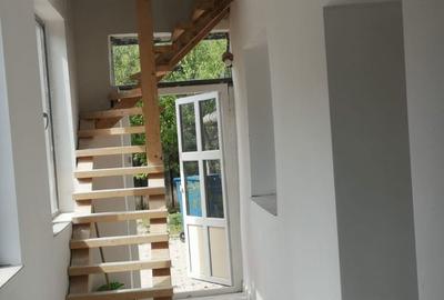 Casă cu 4 camere în Petrindu - 5