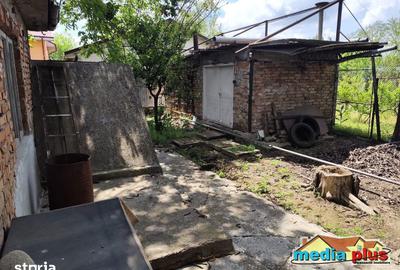 Casă cu 2 camere cu Teren 1374 Mp în Central - 7