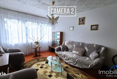 Apartament cu 2 camere decomandat în Central - 2