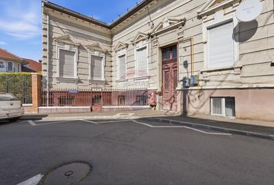 Apartament cu 4 camere semidecomandat, mobilat în Central - 5