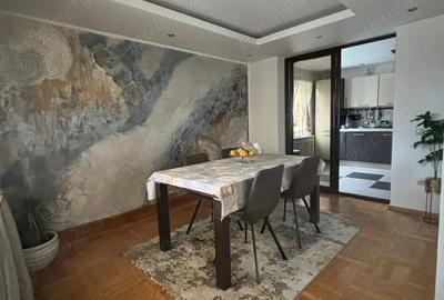 CASA SPA?IOASA cu 5 dormitoare,curte mare ?i padure in spate - 2