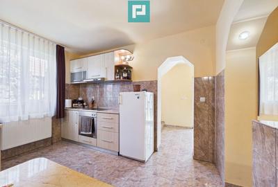 Vila cocheta 4 camere P+M in Munar - 14