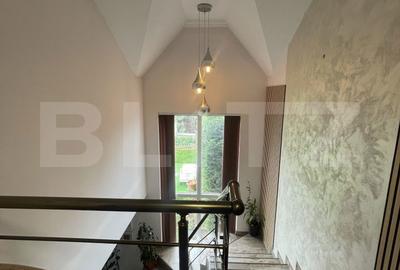 Casă cu 6 camere cu Teren 450 Mp în Central - 9